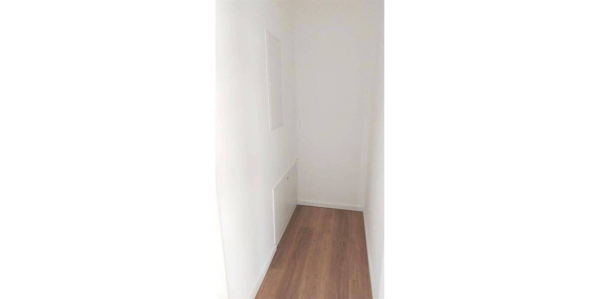 Etagenwohnung Leverkusen Quettingen - 3 Zimmer, 82 m&sup2;, 1.115&euro; | Angebot:26231039