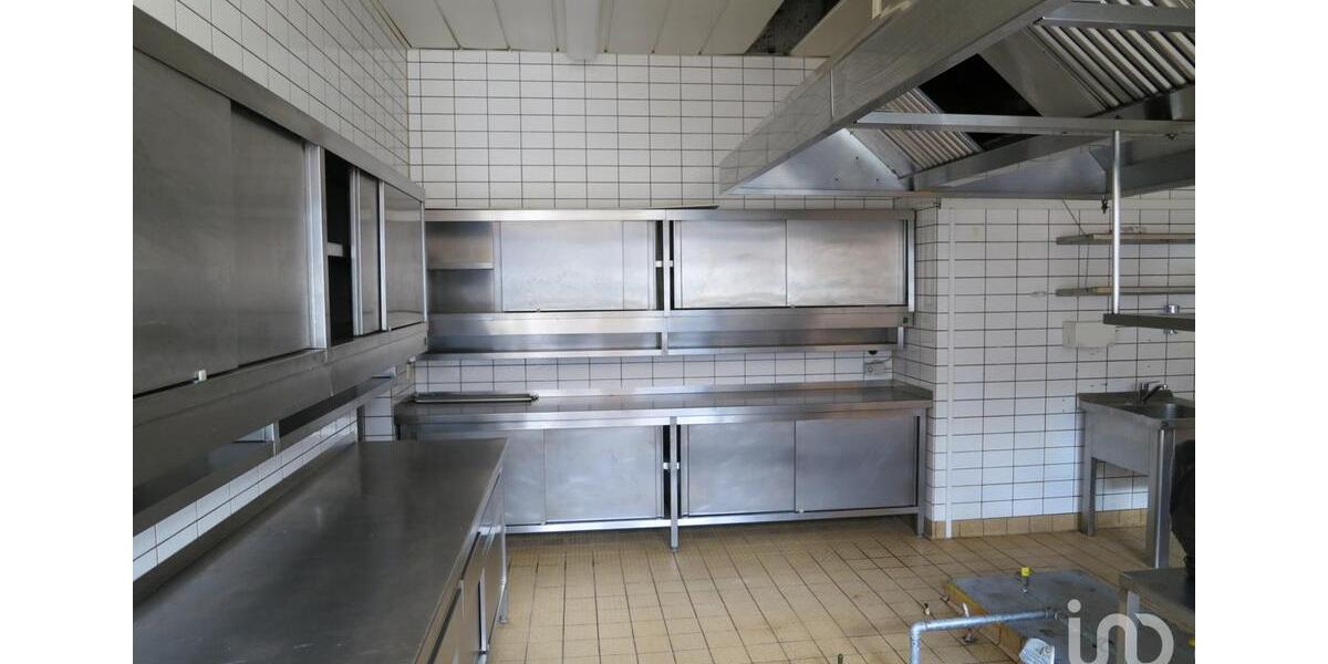 leerstehendes Restaurant mit vielen Möglichkeiten zimmer