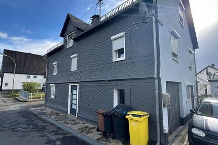 Haus Kreuztal - 8 Zimmer, 185 m&sup2;, 299.000&euro; | Angebot:26889254