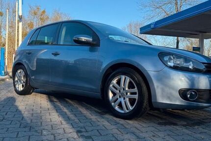 VW Golf 199.979 km 5.100 &euro; Hameln 31789