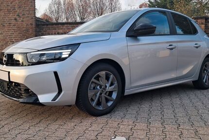 Opel Corsa 11.000 km 16.990 &euro; Kreuzau 52372