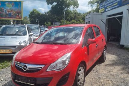 Opel Corsa 129.372 km 2.950 € Berlin (Spandau) 13597