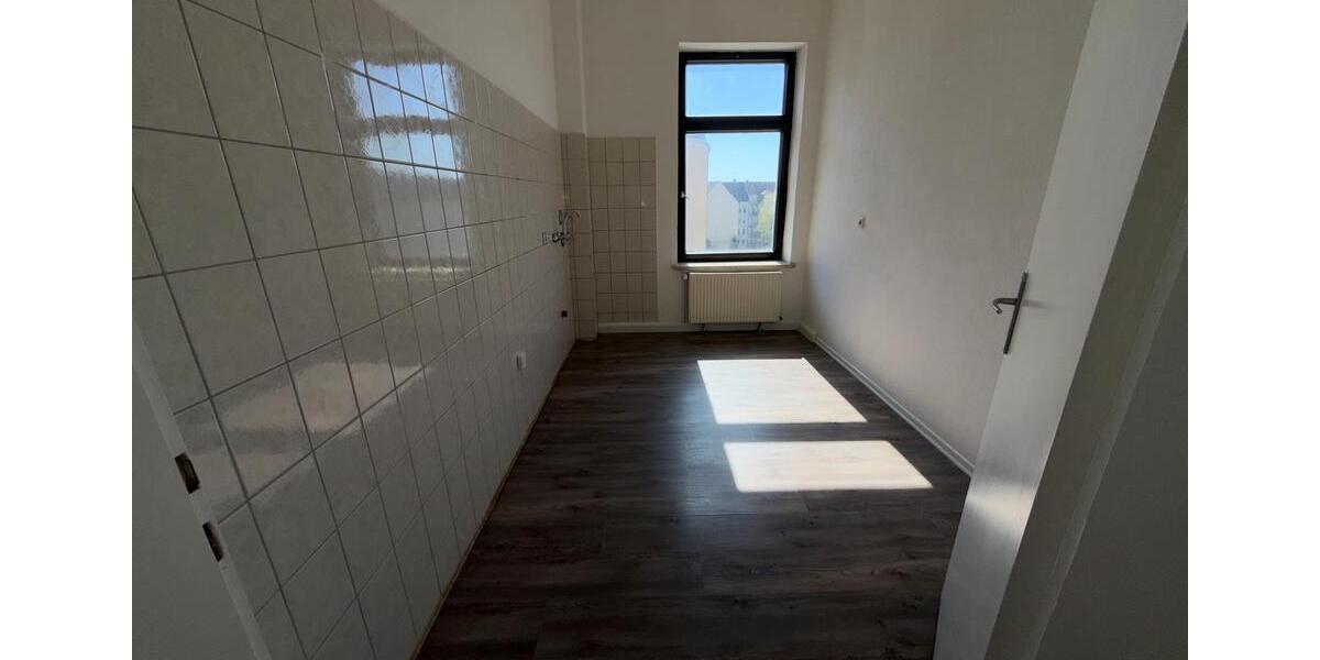 Etagenwohnung Plauen Bahnhofsvorstadt - 2 Zimmer, 59 m&sup2;, 275&euro; | Angebot:26637293