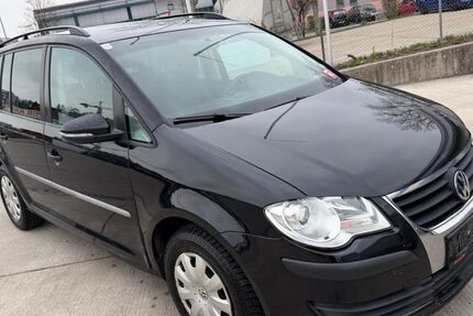 VW Touran 329.000 km 2.000 &euro; Rosenheim 83026