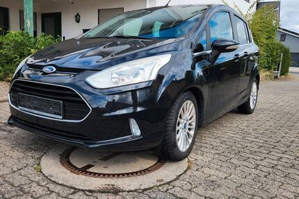 Ford B-Max 111.945 km 4.900 &euro; BÜDINGEN 63654