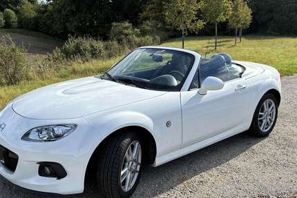 Mazda MX-5 64.500 km 14.900 € Germering 82110