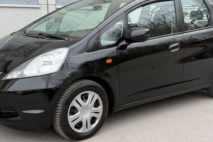 Honda Jazz 127.000 km 2.996 &euro; Schwerte 58239