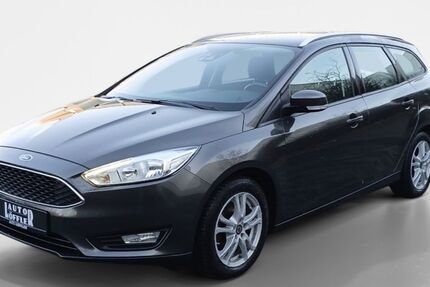 Ford Focus 24.378 km 14.701 &euro; Würzburg 97076