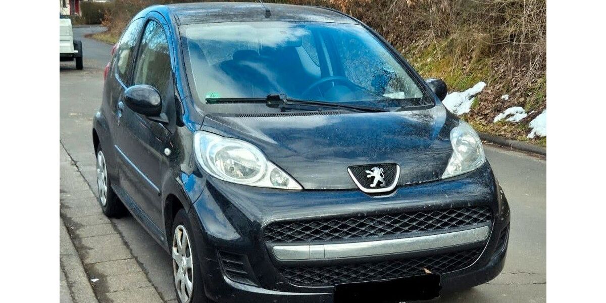 Peugeot 107 178.000 km 1.299 &euro; Weimar 35096