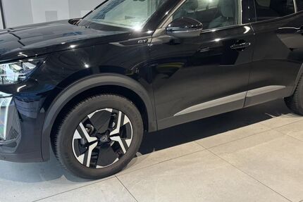Peugeot 2008 17.554 km 23.199 &euro; Augsburg 86179