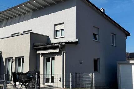 Wohnung Seubersdorf in der Oberpfalz - 3 Zimmer, 68 m&sup2;, 249.999&euro; | Angebot:25420845