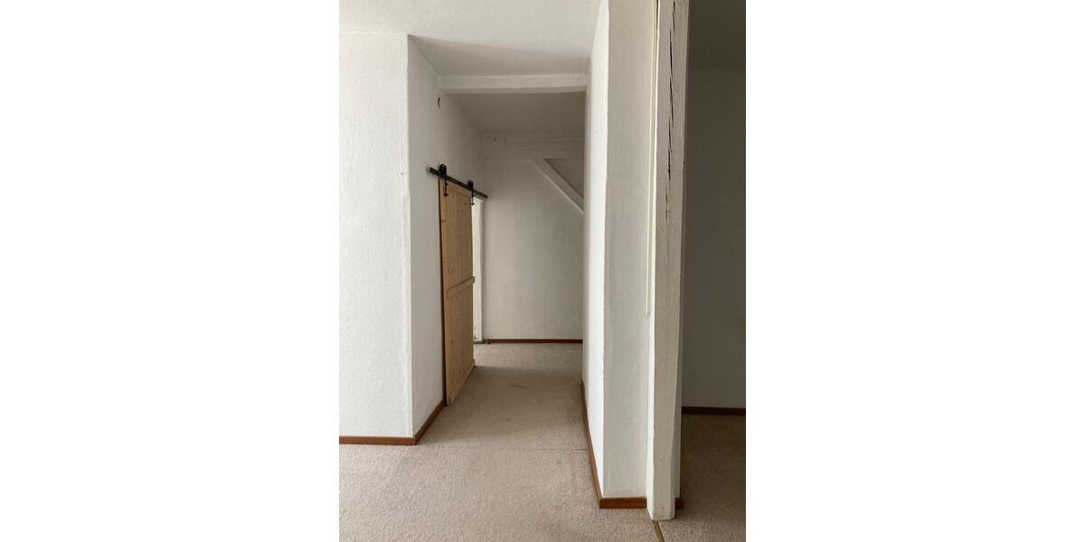 Etagenwohnung Haselbachtal - 2 Zimmer, 70 m&sup2;, 490&euro; | Angebot:26089876