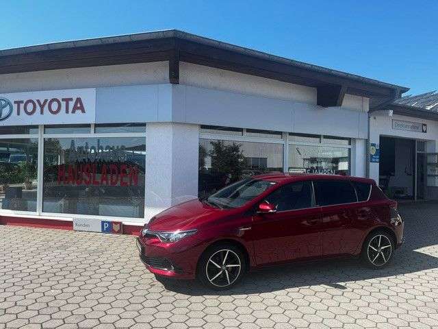 Toyota Auris 78.500 km 14.500 &euro; Cham 93413