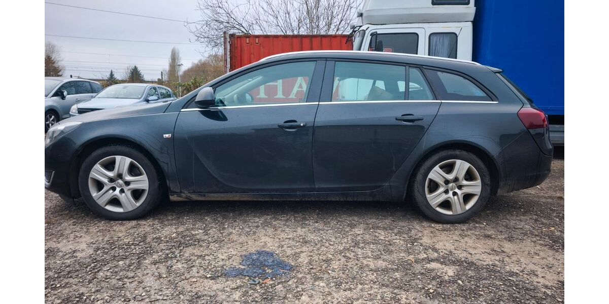 Opel Insignia 225.000 km 2.399 &euro; Rostock 18106