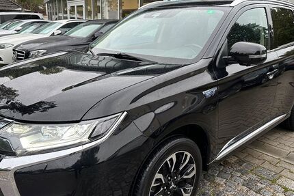 Mitsubishi Outlander 88.039 km 17.990 &euro; München - Trudering 81827