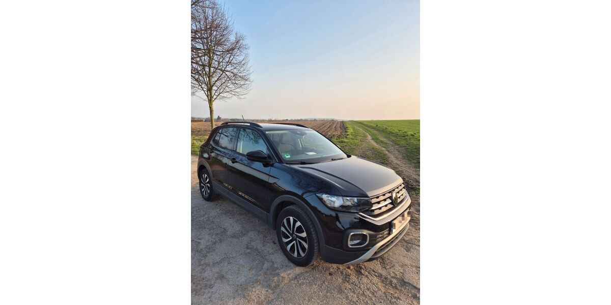 VW T-Cross 94.850 km 14.390 &euro; Recklinghausen 45659