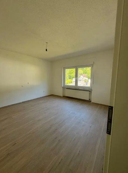 Etagenwohnung Bendorf - 3 Zimmer, 83 m&sup2;, 279.000&euro; | Angebot:26120000