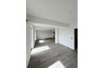 Renovierte 5 Zimmer Wohnung mit Balkon und Terrasse zur Miete
