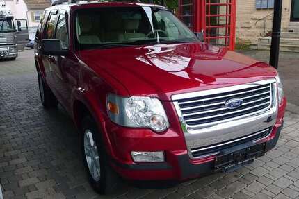 Ford Explorer 179.000 km 10.900 &euro; Heilbronn 74076