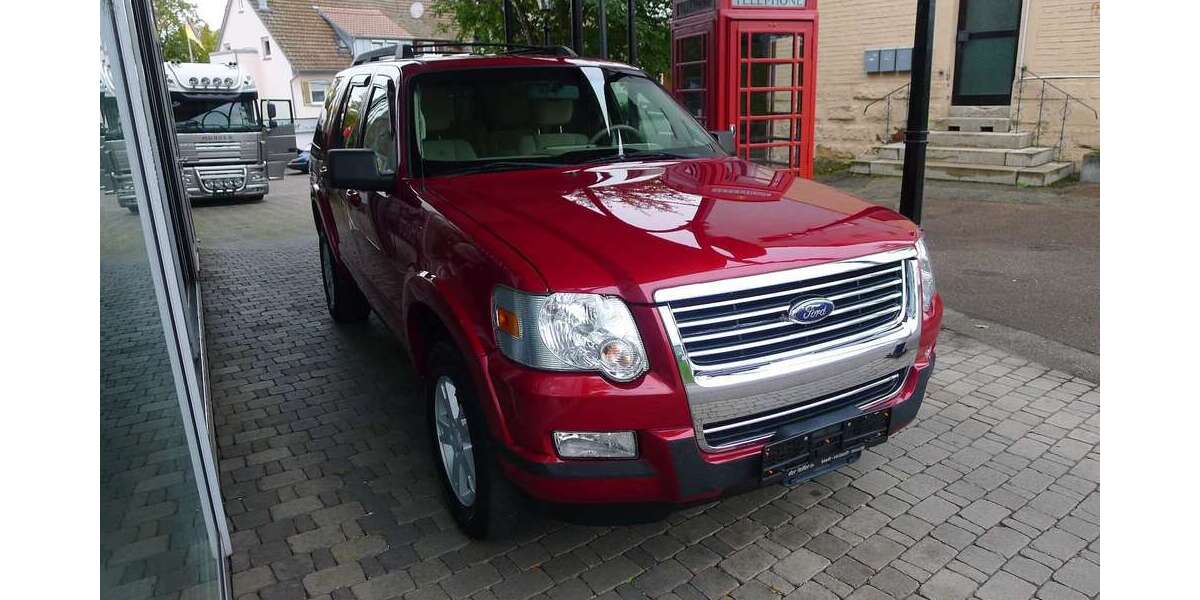 Ford Explorer 179.000 km 10.900 &euro; Heilbronn 74076