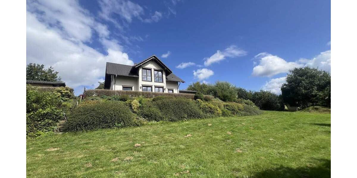 Einfamilienhaus Nümbrecht - 4 Zimmer, 141 m&sup2;, 429.000&euro; | Angebot:24807398