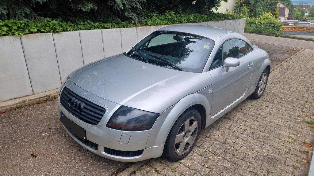Audi TT 210.000 km 3.500 &euro; Munzingen 79112