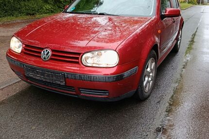 VW Golf 195.000 km 1.850 &euro; Minden 32427