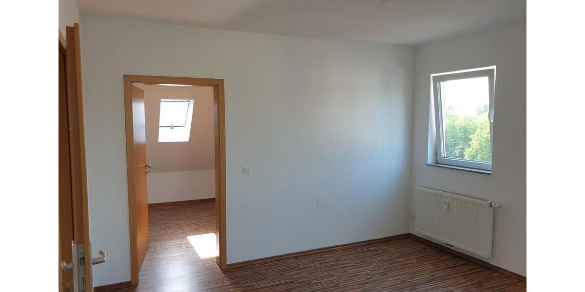 Dachgeschoßwohnung Worms Vororte Südwest - 2 Zimmer, 60 m&sup2;, 700&euro; | Angebot:26367775