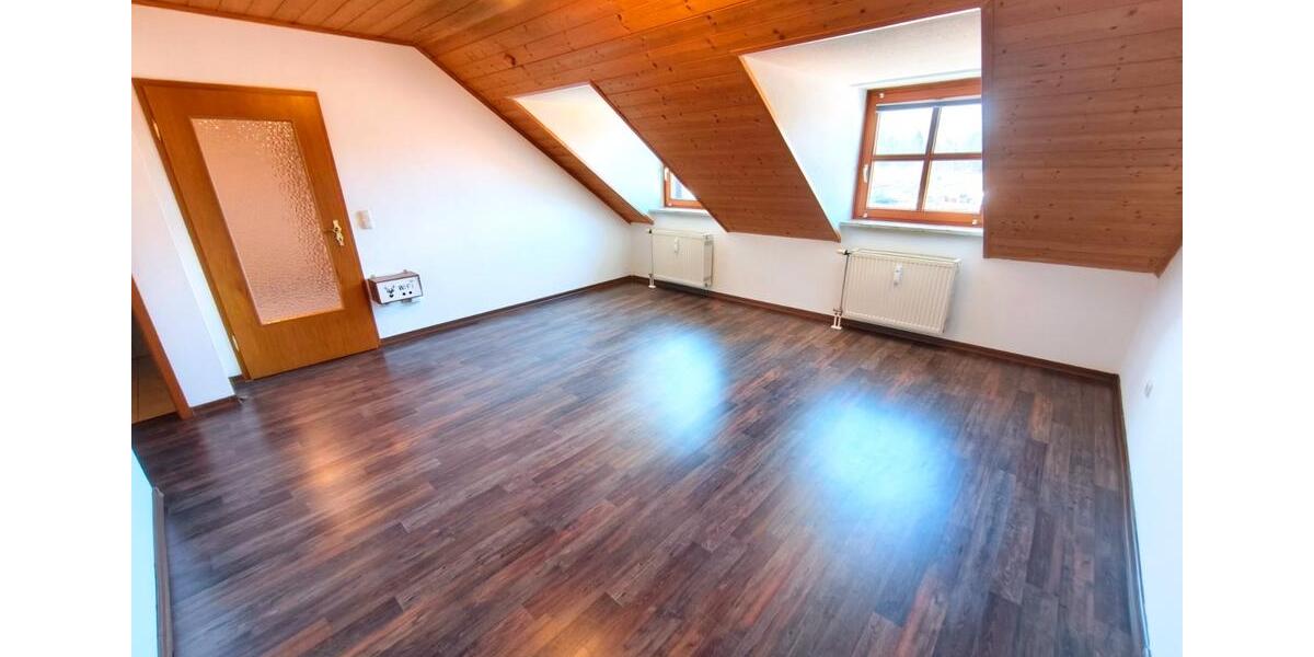 Dachgeschoßwohnung Bad Griesbach im Rottal - 3 Zimmer, 67 m&sup2;, 620&euro; | Angebot:26411399
