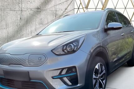 Kia Niro 29.900 km 24.990 € Bad Tabarz 99891