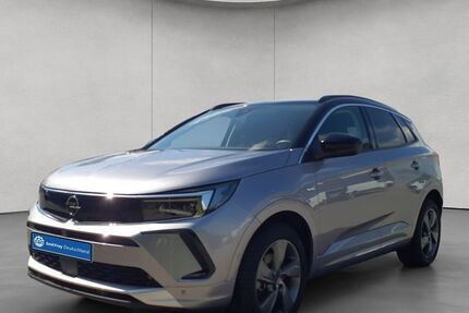 Opel Grandland (X) 20.516 km 21.450 &euro; Frankfurt 60386