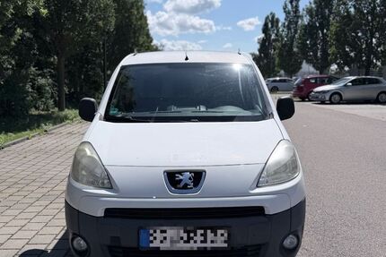 Peugeot Partner 157.500 km 3.400 &euro; Bruchsal 76646
