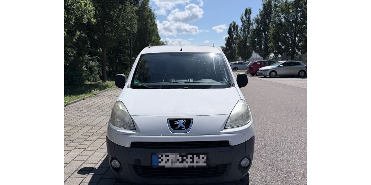 Peugeot Partner 157.500 km 3.999 &euro; Bruchsal 76646