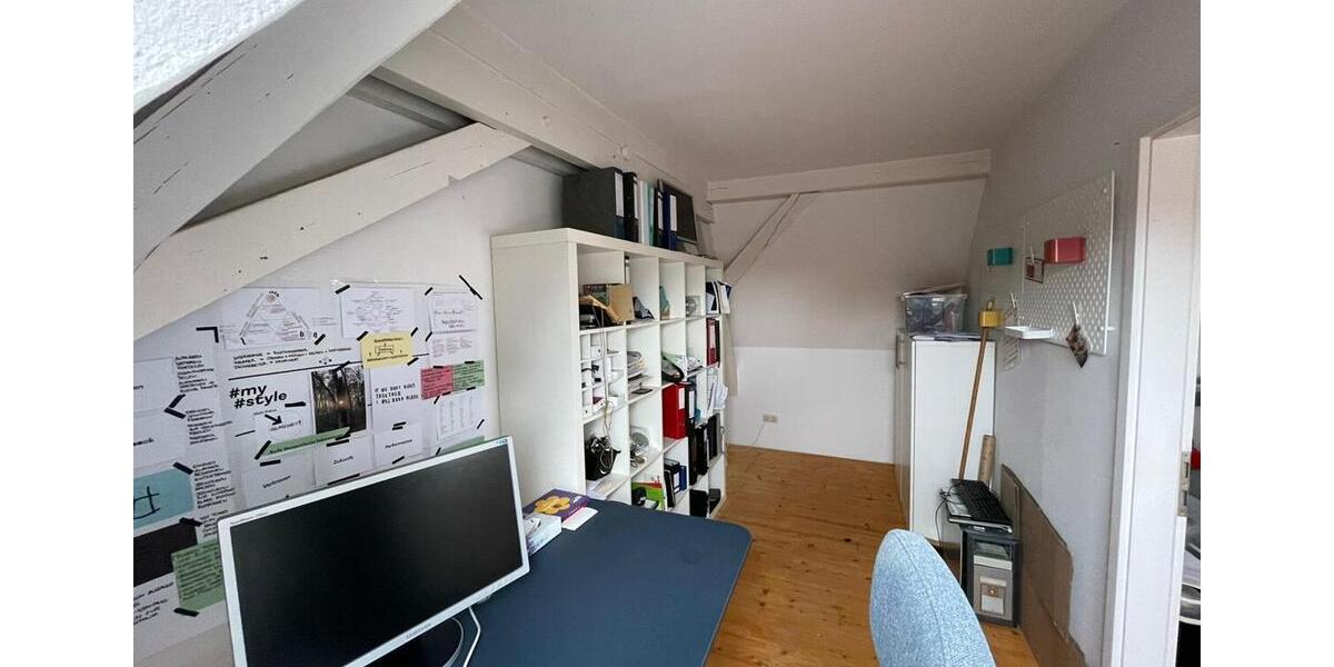 Maisonettenwohnung Augsburg - 5 Zimmer, 145 m&sup2;, 2.090&euro; | Angebot:24327460