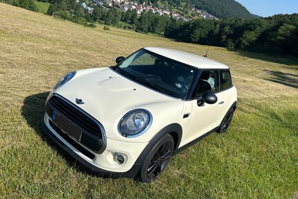 Mini ONE 92.000 km 8.950 &euro; Eschau 63863
