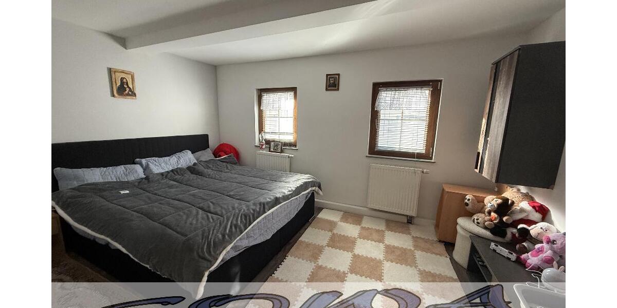 Modernisiertes Einfamilienhaus in Wellheim mit Nebenräumen und Carport - Ein Objekt von Ihrem Immobilienpartner SOWA Immobilien und Finanzen - Einfamilienhaus Wellheim | Angebot:27109249