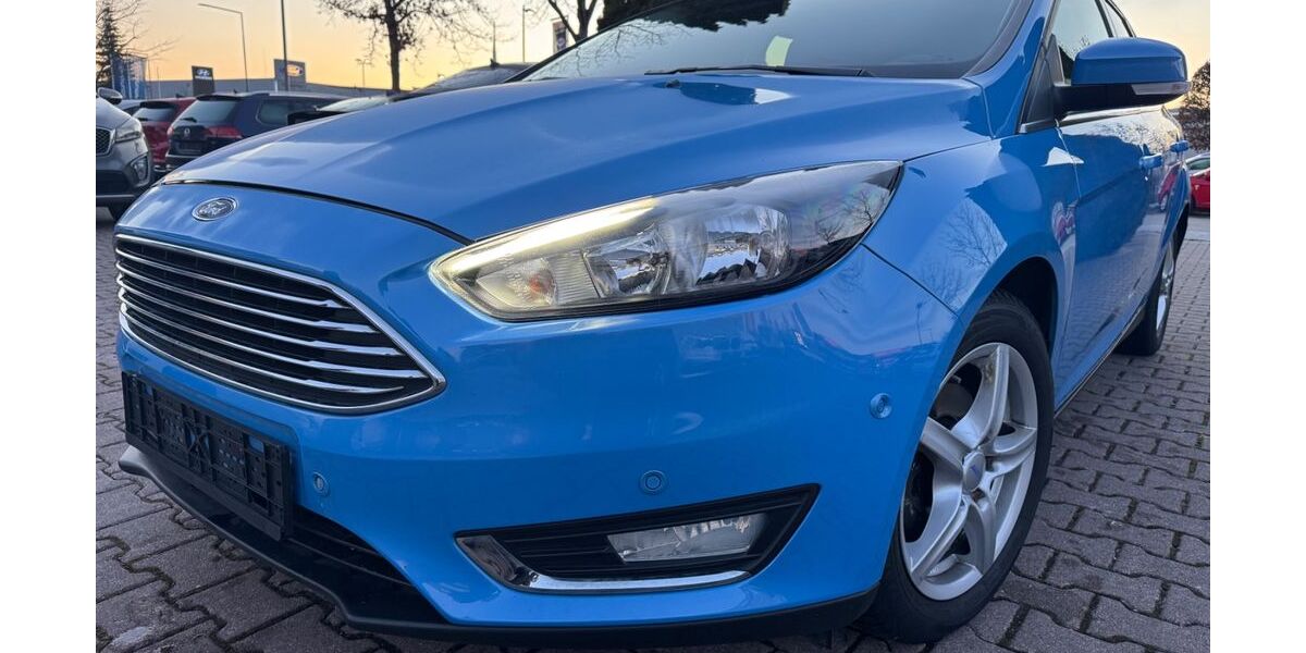 Ford Focus 128.000 km 7.450 &euro; Dachau 85221