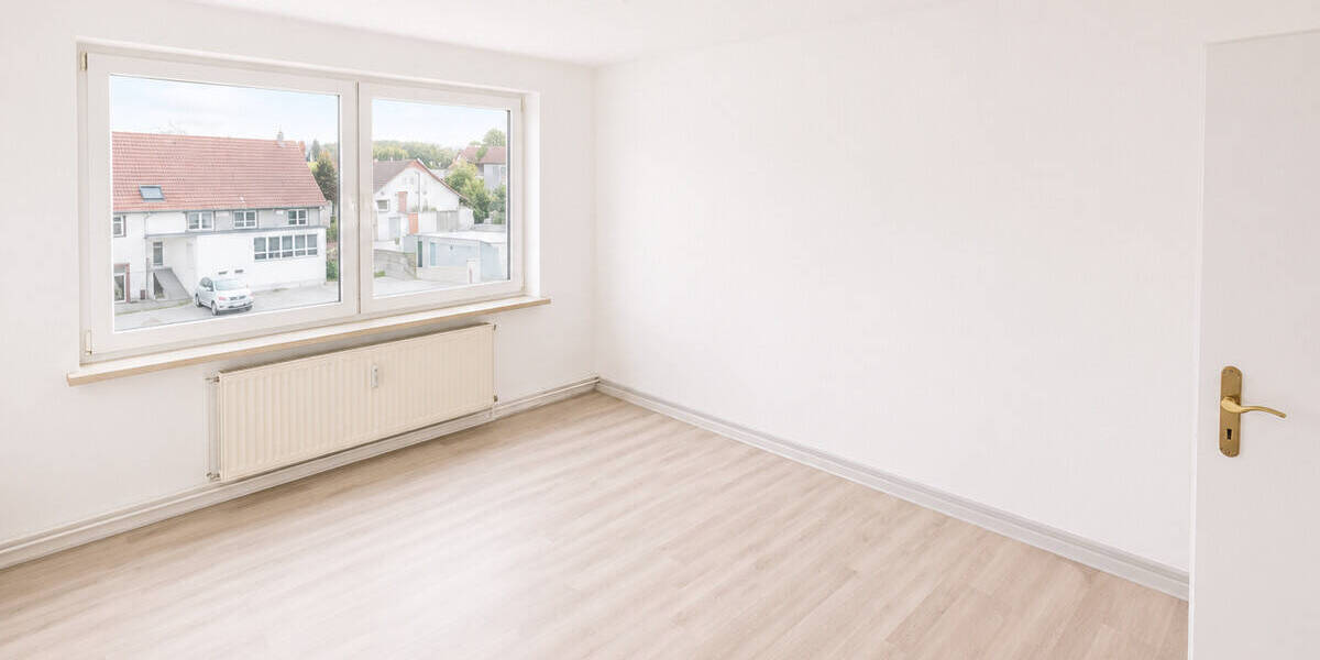 Etagenwohnung Aschersleben - 3 Zimmer, 70 m&sup2;, 496&euro; | Angebot:26819885