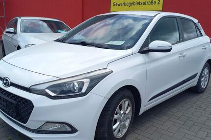 Hyundai i20 98.000 km 7.490 &euro; Wethau 06618