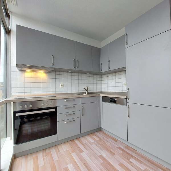 Wohnung zum Mieten in Schwerin 603 € 86.1 m²