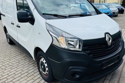 Renault Trafic 110.000 km 11.400 &euro; XANTEN 46509