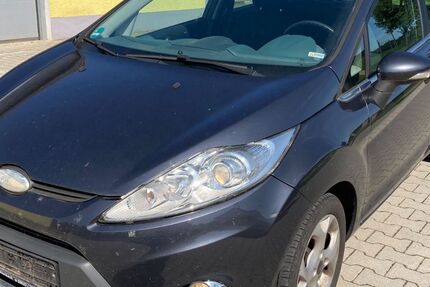 Ford Fiesta 120.350 km 3.990 € Gebenbach 92274