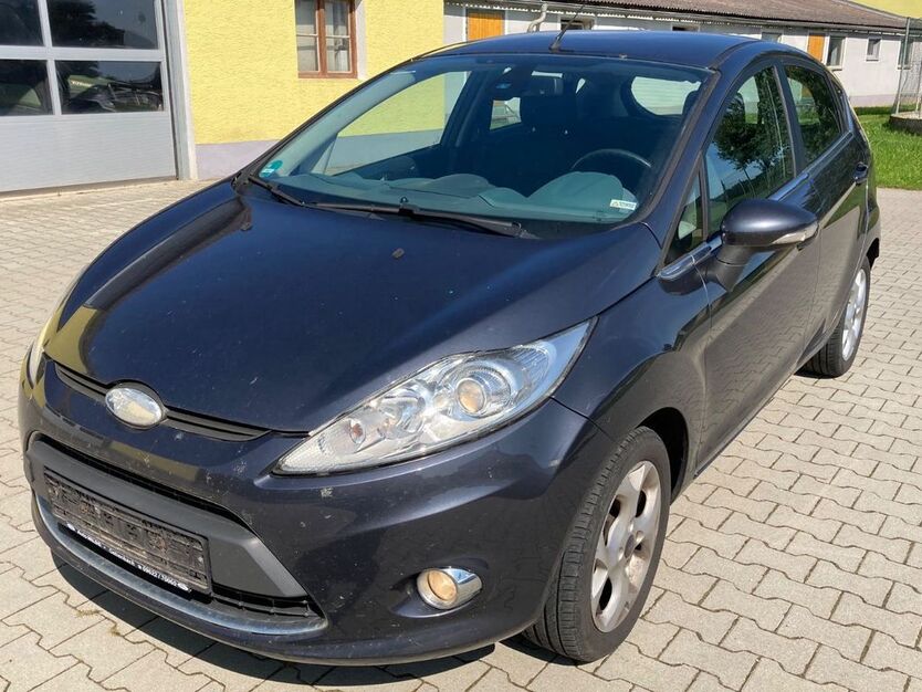 Ford Fiesta 120.350 km 3.990 € Gebenbach 92274