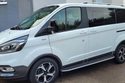 Ford Tourneo Custom 47.000 km 39.990 € Stadtbergen 86391
