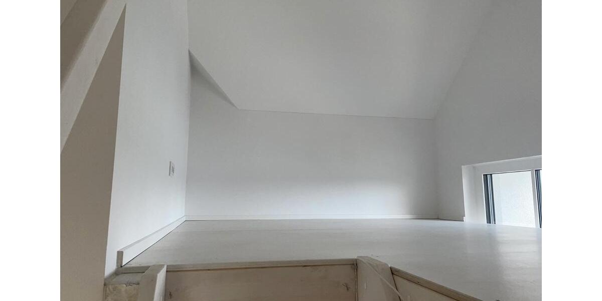 Dachgeschoßwohnung Zorneding - 2.5 Zimmer, 55 m&sup2;, 435.000&euro; | Angebot:26865329