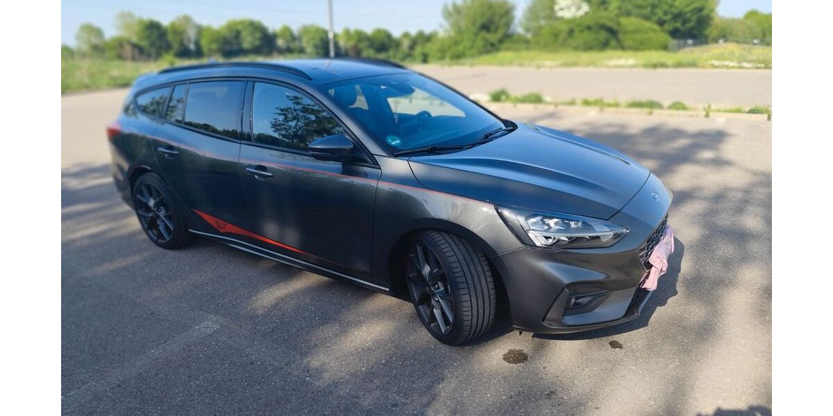 Ford Focus 118.000 km 18.000 &euro; Neusäß 86356
