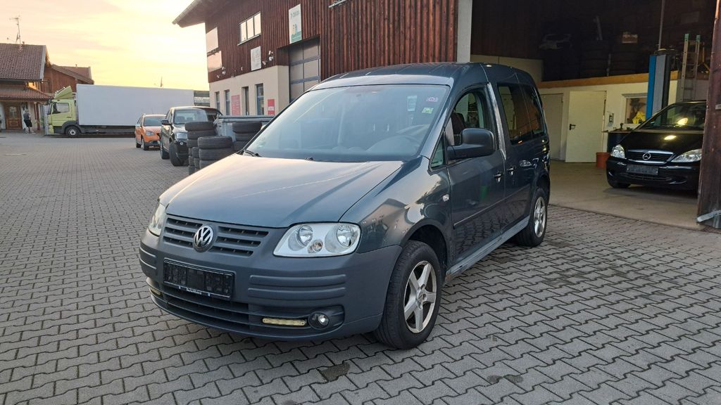 VW Caddy 234.600 km 2.290 &euro; Rimsting 83253