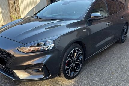 Ford Focus 92.000 km 16.500 &euro; Dorsten 46284