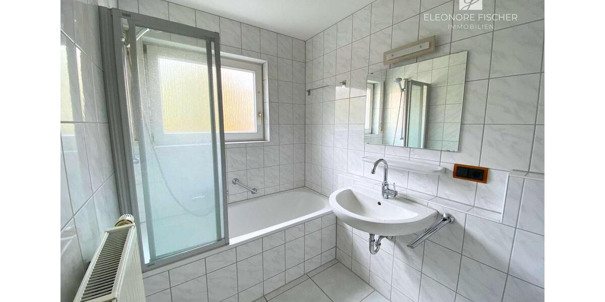 Etagenwohnung Nördlingen - 3 Zimmer, 74 m&sup2;, 799&euro; | Angebot:26167017