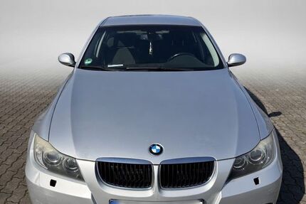 BMW 318 238.024 km 1.499 &euro; Göttingen 37081